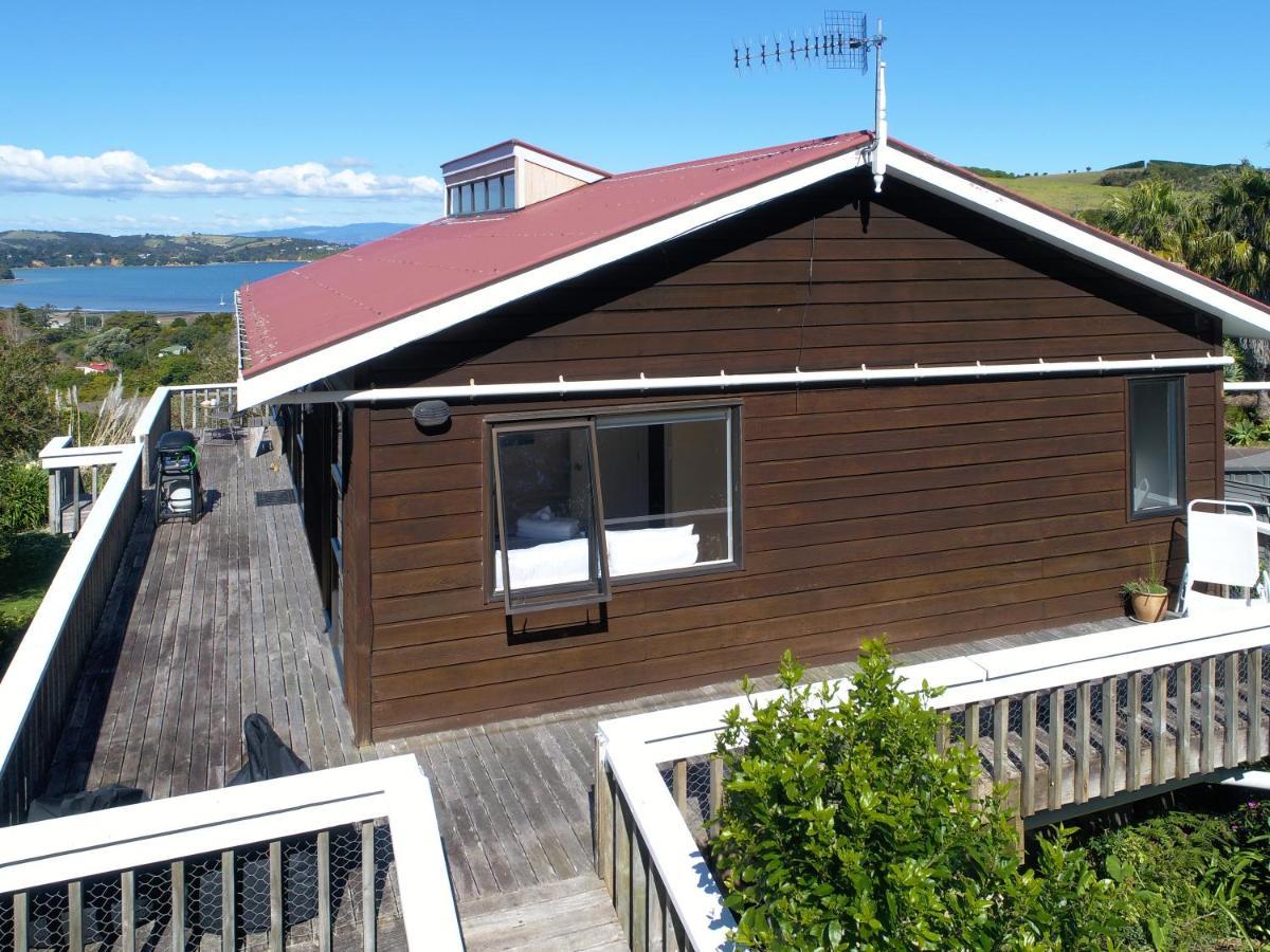 Church Bay Views - Stay Waiheke Oneroa Eksteriør bilde